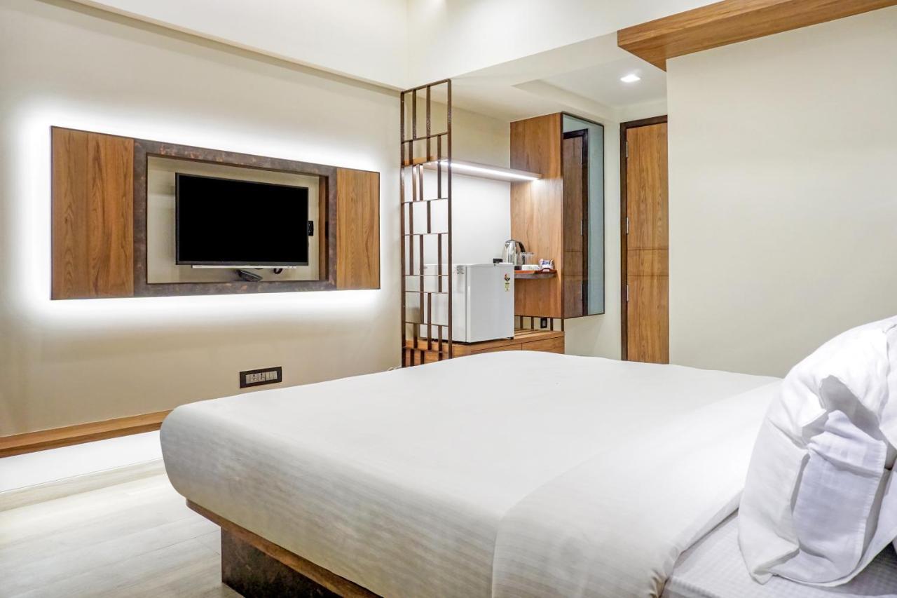 מומביי Hotel Olten מראה חיצוני תמונה