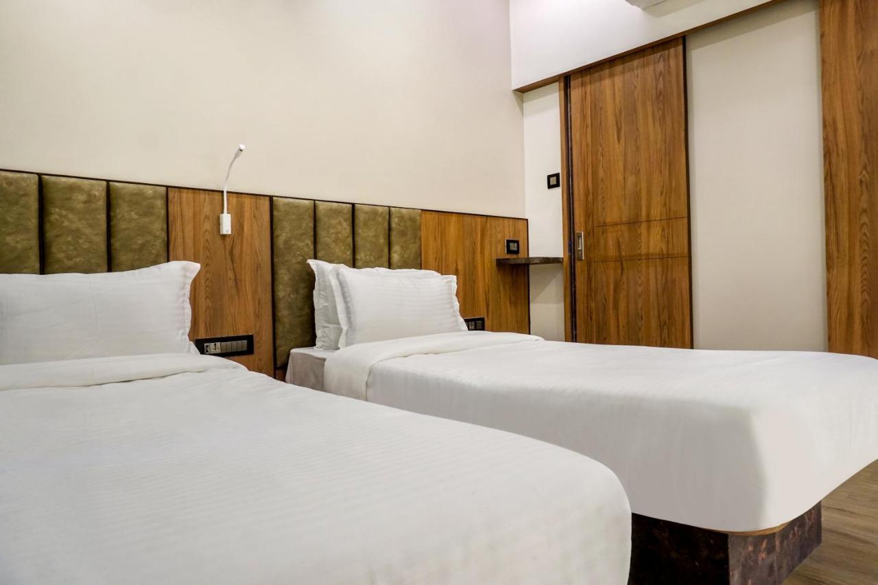 מומביי Hotel Olten מראה חיצוני תמונה