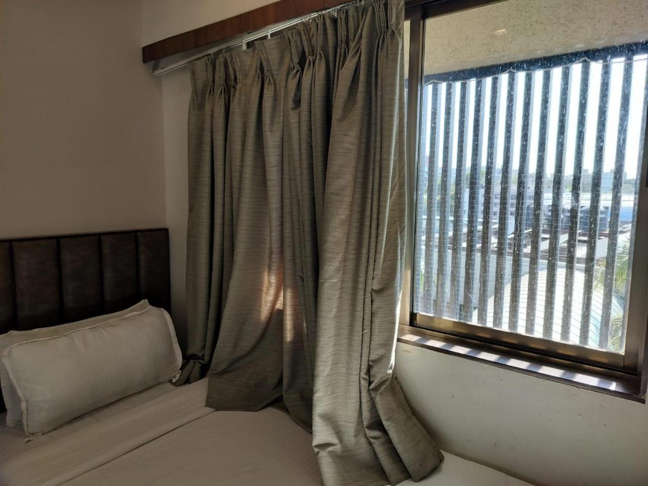 מומביי Hotel Olten מראה חיצוני תמונה